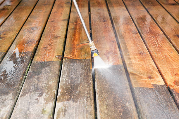 Best Roof Washing  in Manor, PA